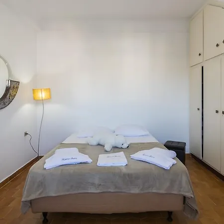 Appartement Uncle's Titikas *