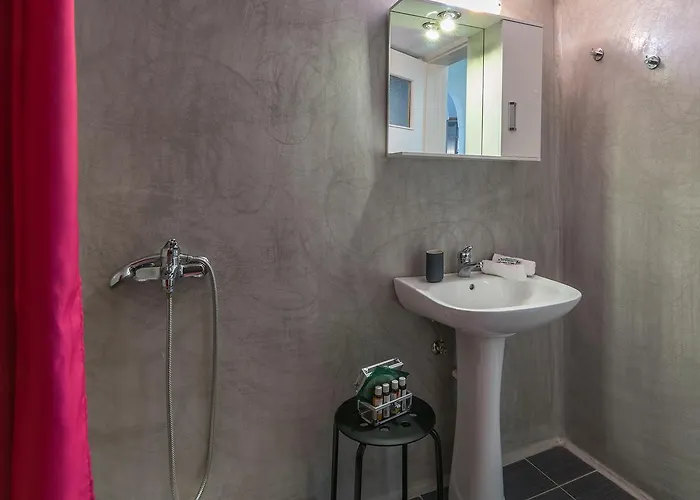 Uncle's Titikas 公寓 *